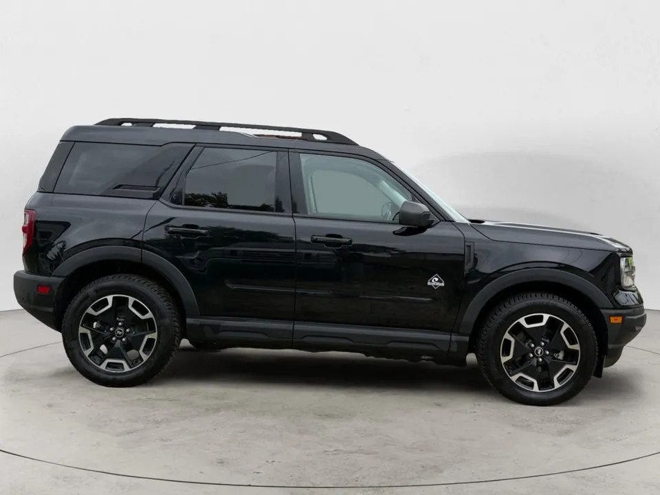 Ford Bronco Sport 2023 photo 3