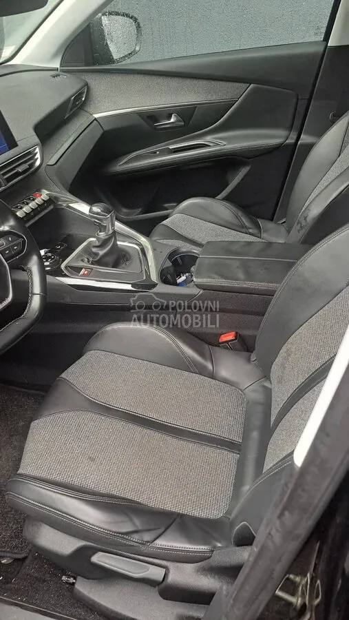 Peugeot 3008 2018 photo 5