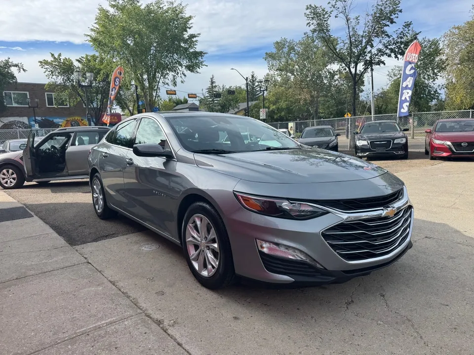 Chevrolet Malibu 2023 photo 4