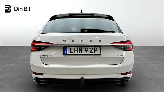 Skoda Superb 2020 photo 5