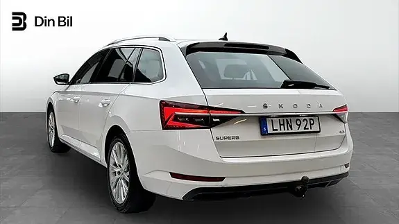 Skoda Superb 2020 photo 2