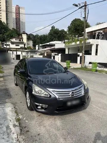 Nissan Teana
