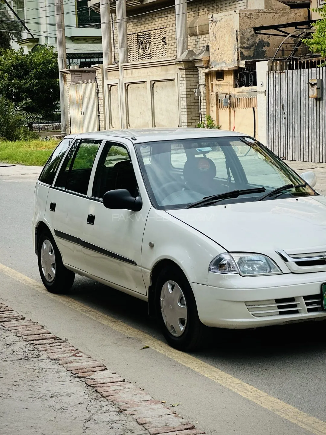 Suzuki Cultus