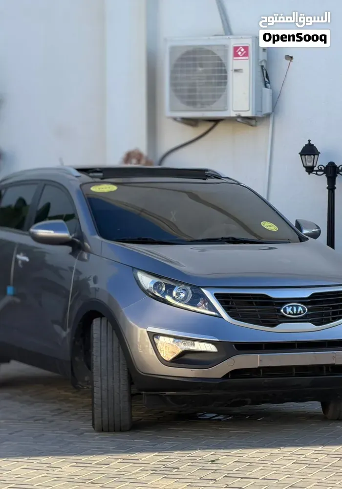 Kia Sportage 2011 photo 2