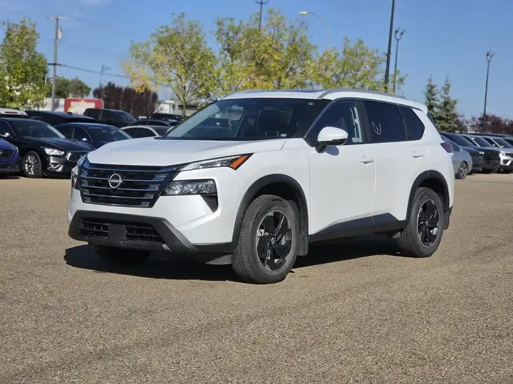 Nissan Rogue 2024 photo 2