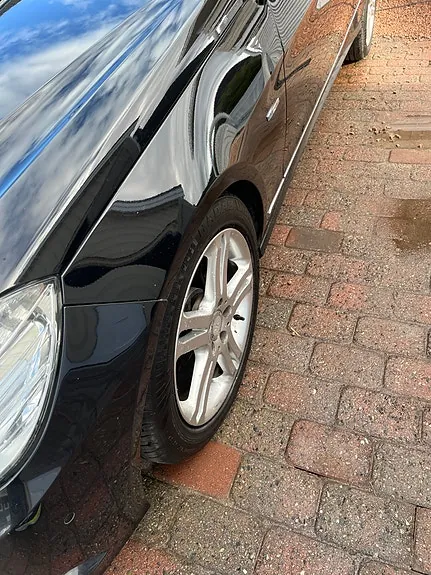 Mercedes-Benz E200 D 2010 photo 4