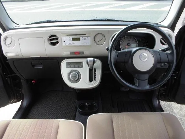 Daihatsu Mira Cocoa 2014 photo 4