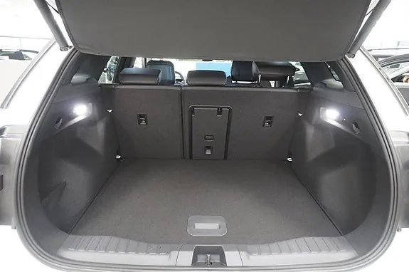 Ford Explorer 2025 photo 5