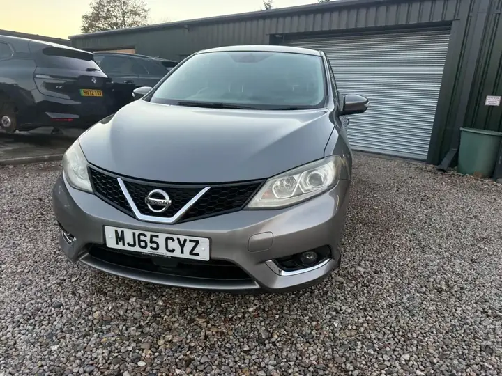 Nissan Pulsar 2015 photo 3