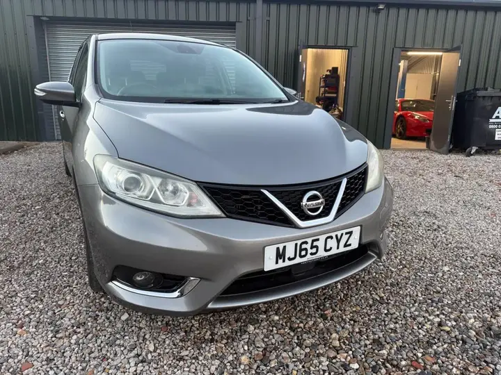 Nissan Pulsar 2015 photo 4