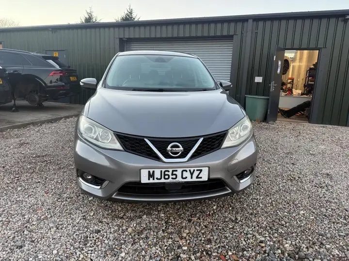 Nissan Pulsar 2015 photo 5