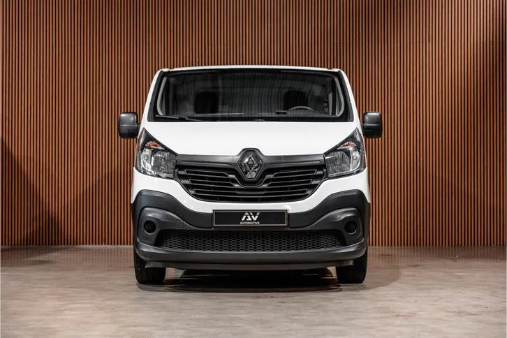 Renault Trafic 2018 photo 2