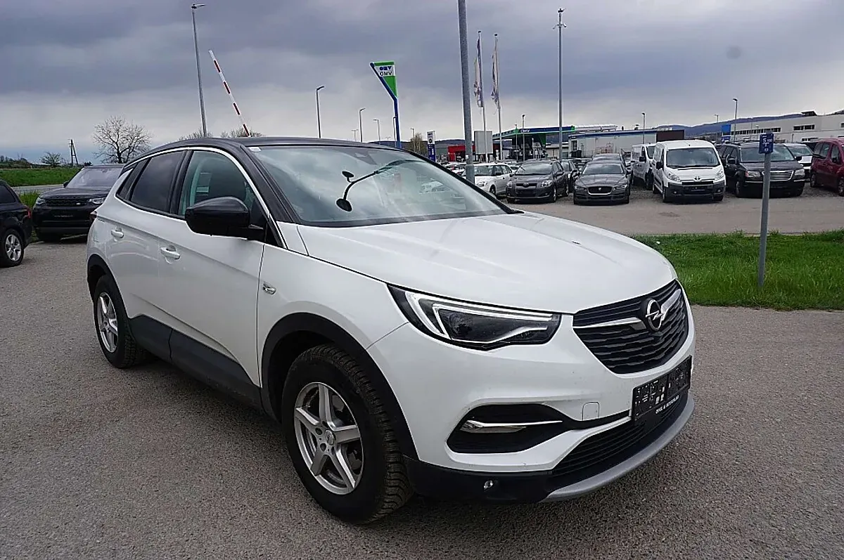 Opel Grandland X 2018 photo 2
