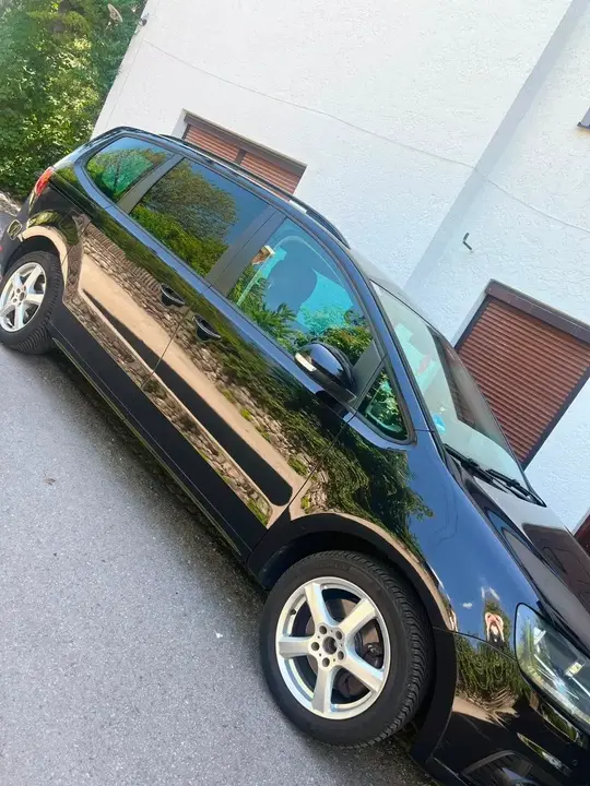 Seat Alhambra 2013 photo 3