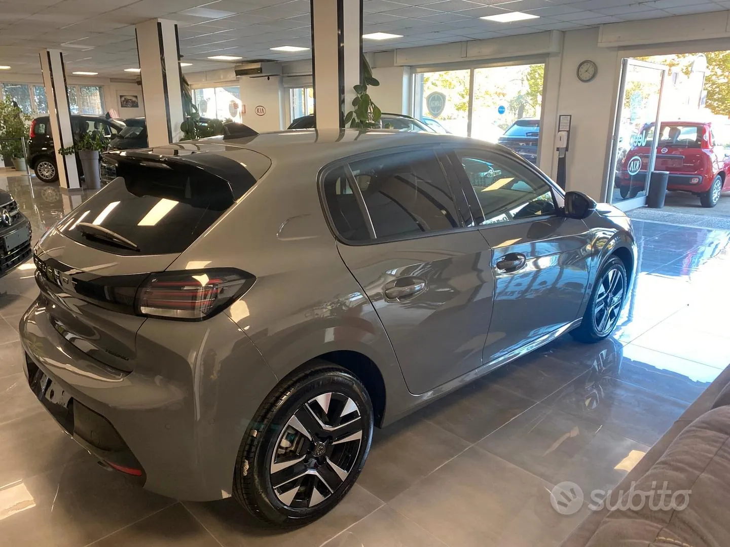 Peugeot 208 2026 photo 4