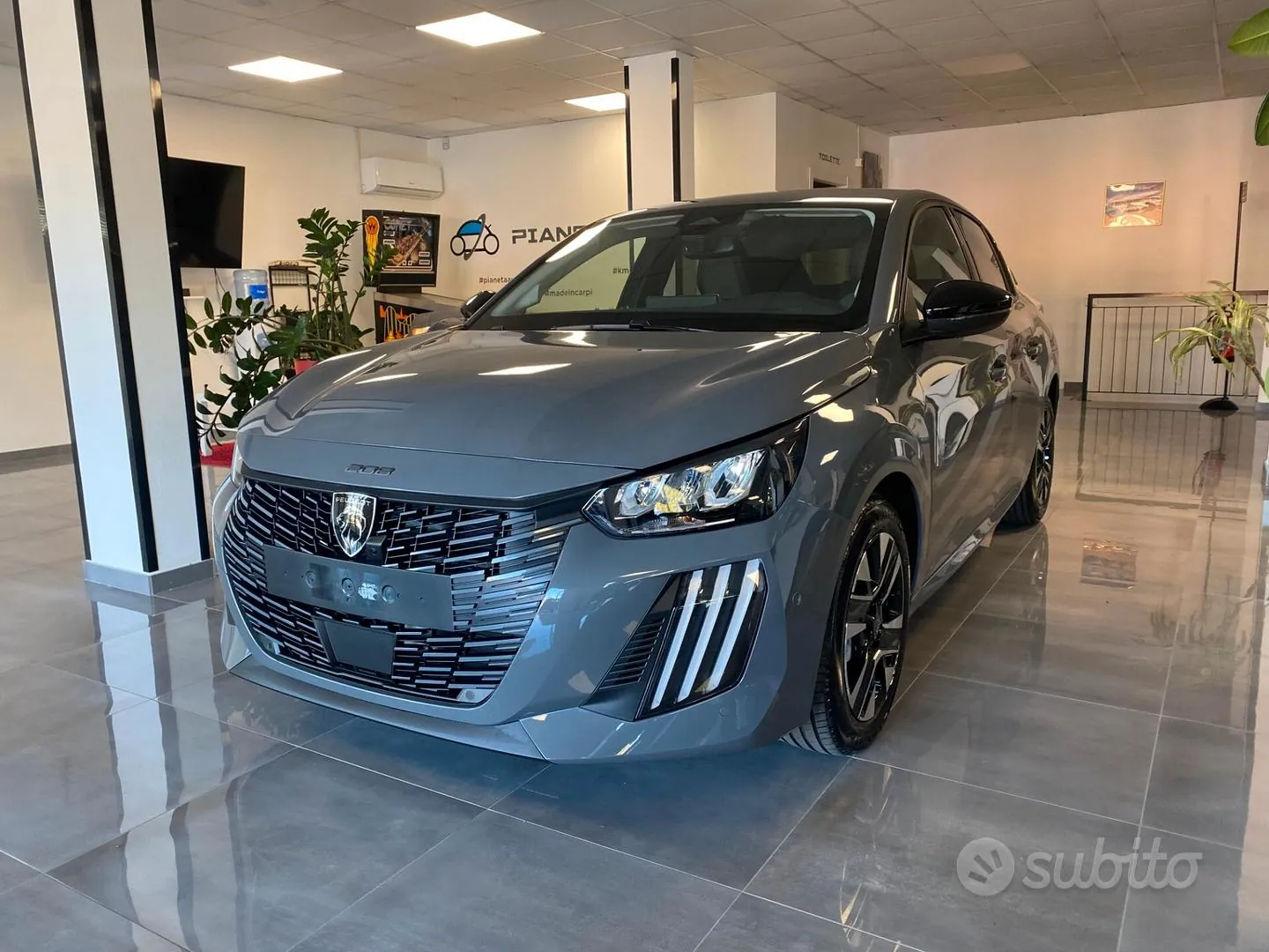 Peugeot 208