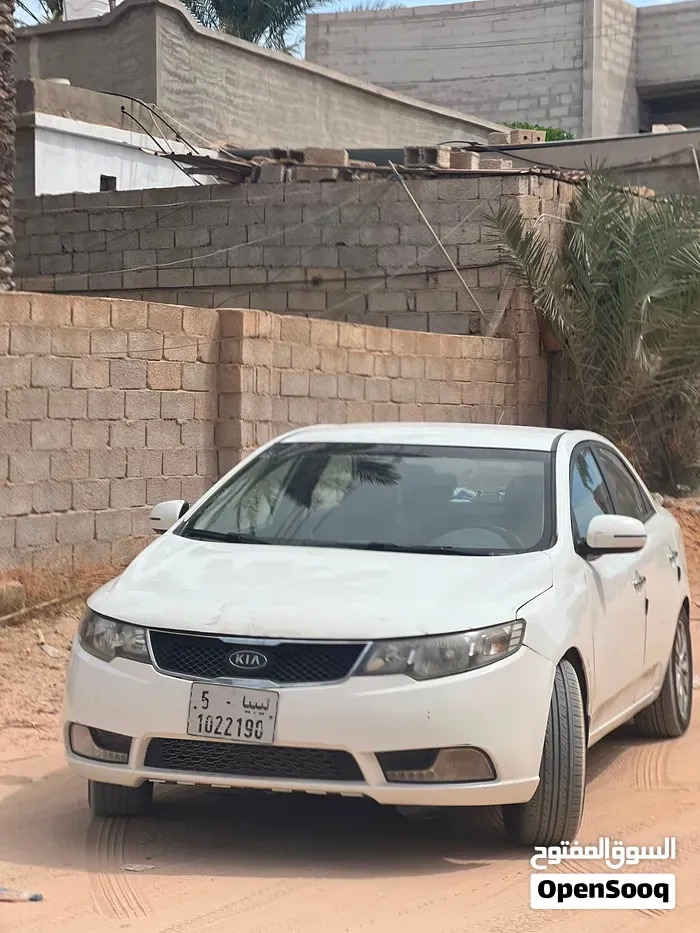 Kia Cerato 2013 photo 4