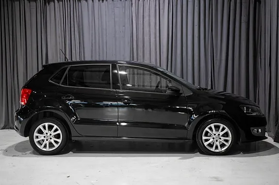 Volkswagen Polo 2011 photo 4