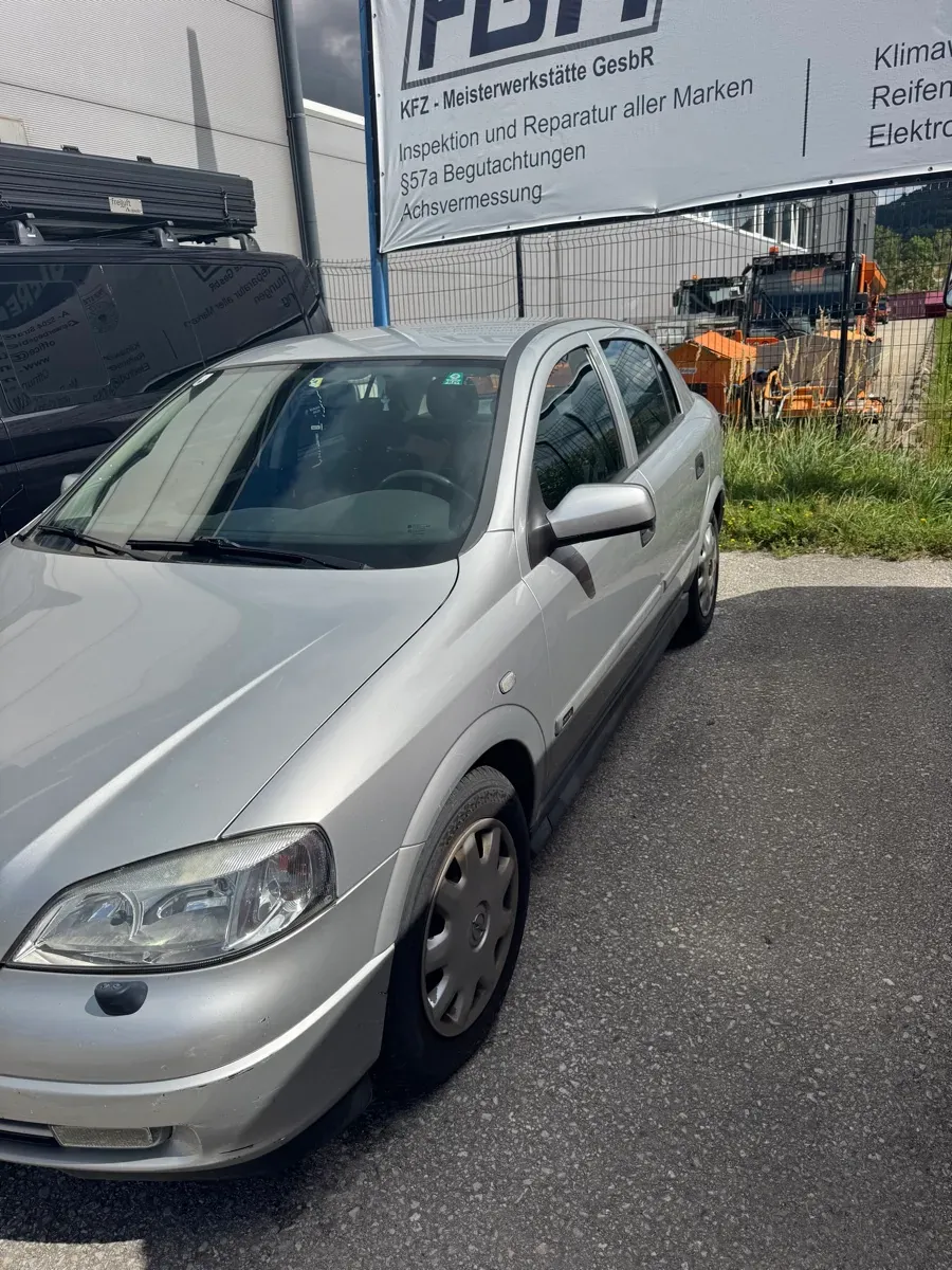 Opel Astra 1999 photo 2