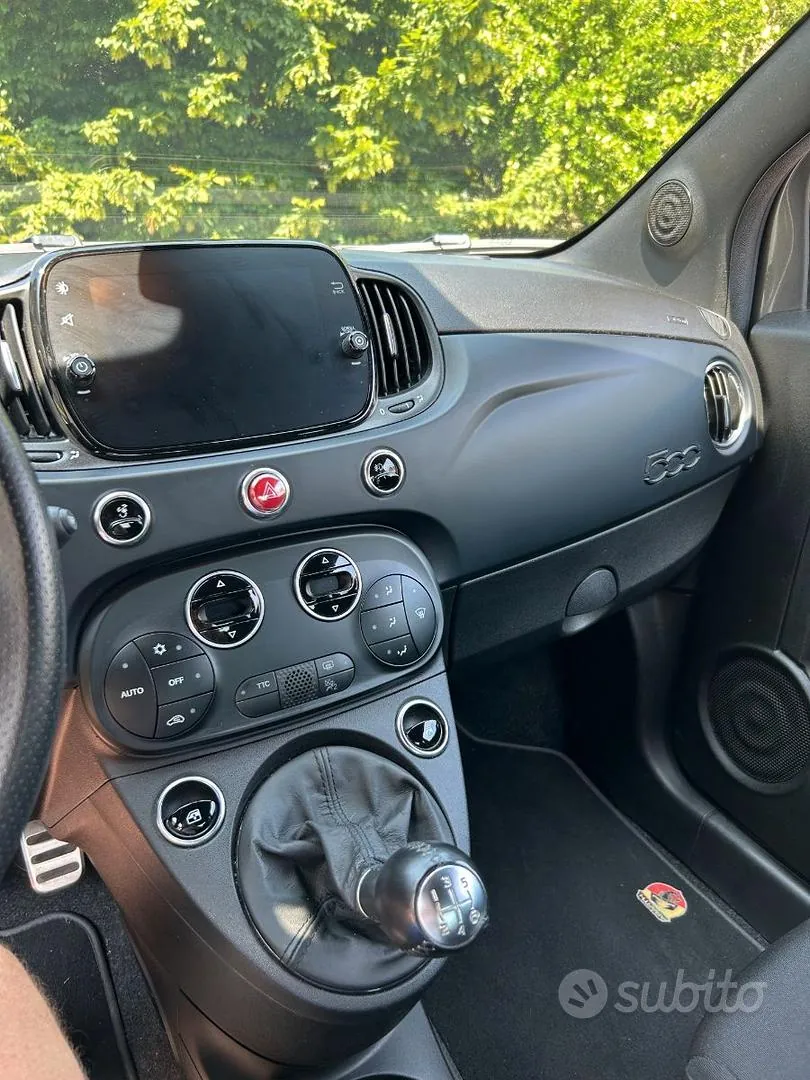 Abarth F595 2022 photo 5