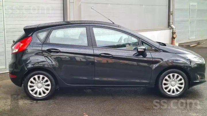 Ford Fiesta 2015 photo 4