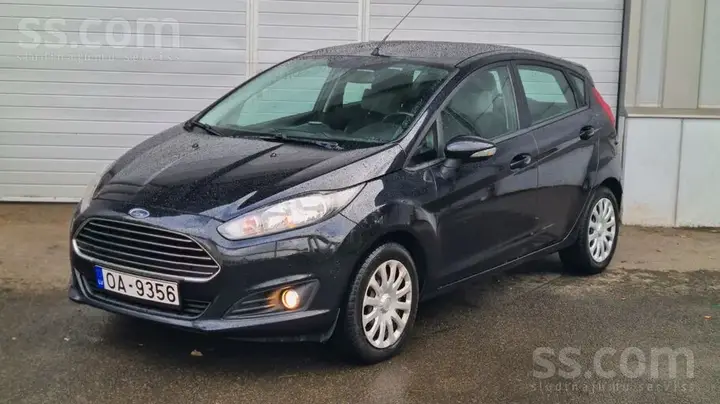 Ford Fiesta 2015 photo 2