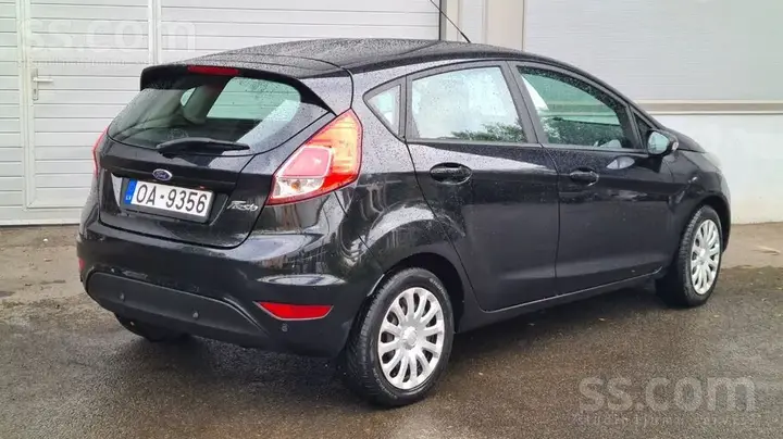 Ford Fiesta 2015 photo 5