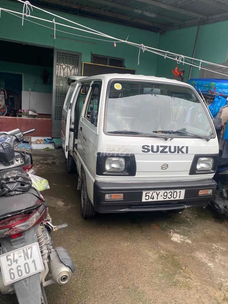 Suzuki Super Carry Van