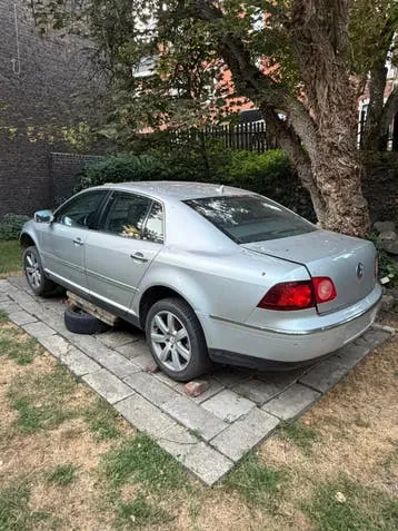 Volkswagen Phaeton