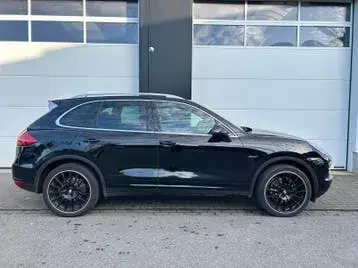 Porsche Cayenne 2014 photo 3