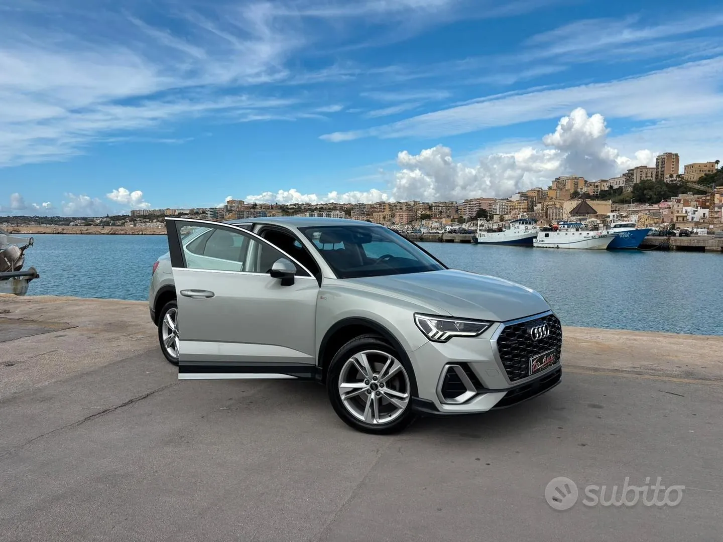 Audi Q3 2023 photo 3
