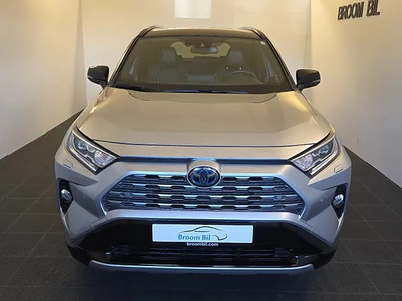 Toyota Rav4 2021 photo 2