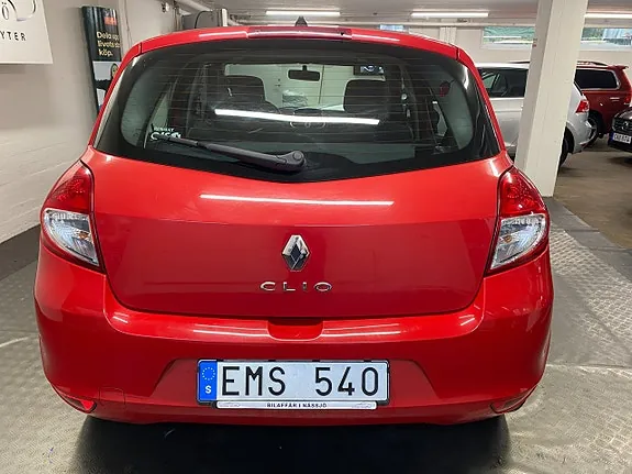 Renault Clio 2011 photo 5