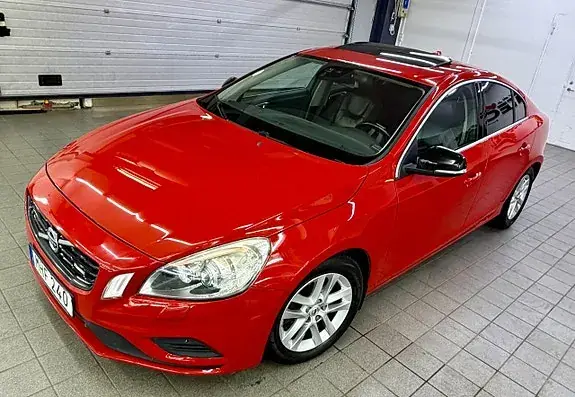 Volvo S60 2012 photo 3