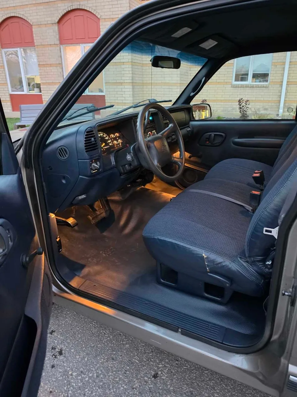 Chevrolet Cheyenne 1998 photo 5