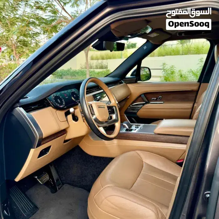Land Rover Range Rover 2022 photo 2