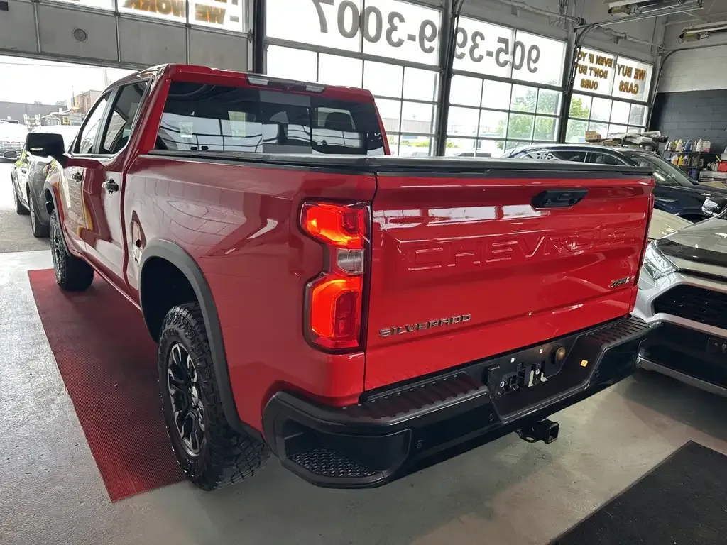 Chevrolet Silverado 1500 2023 photo 5