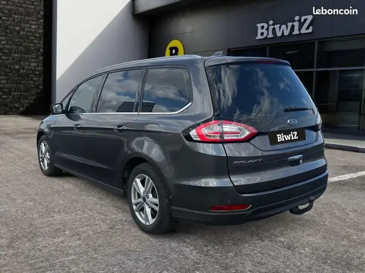 Ford Galaxy 2022 photo 3