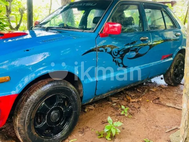 Daihatsu Charade 1975 photo 2