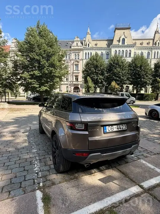 Land Rover Range Rover Evoque 2017 photo 3