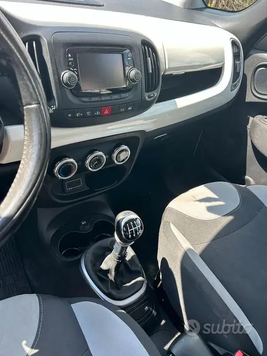 Fiat 500L 2016 photo 5
