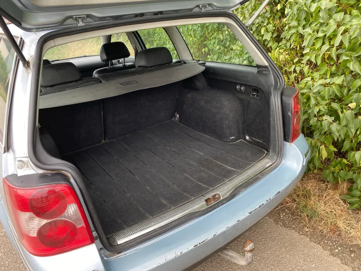 Volkswagen Passat 2003 photo 3