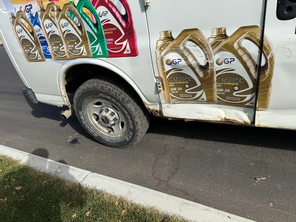 GMC Savana 2010 photo 5
