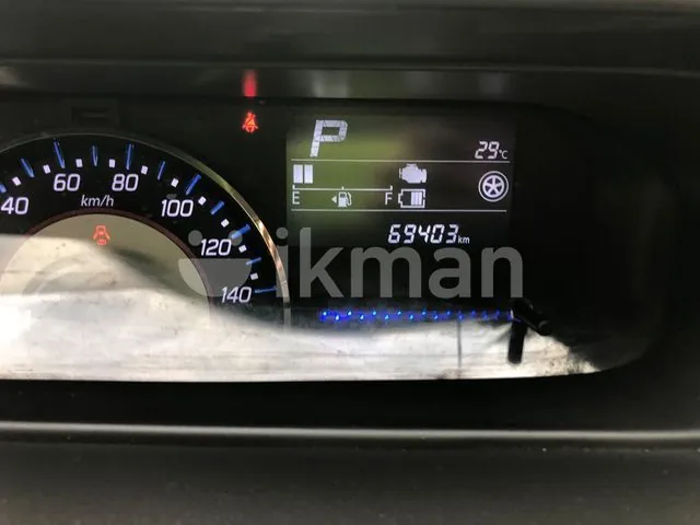 Suzuki Wagon R Stingray 2018 photo 5