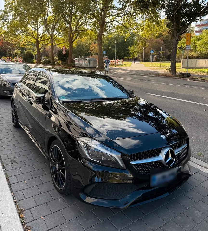 Mercedes-Benz A180