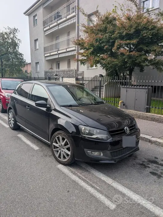 Volkswagen Polo 2011 photo 3