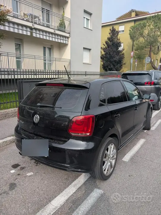 Volkswagen Polo 2011 photo 5