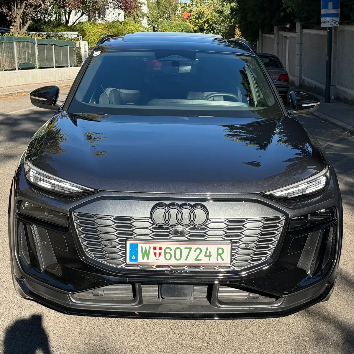 Audi Q6 2025 photo 2