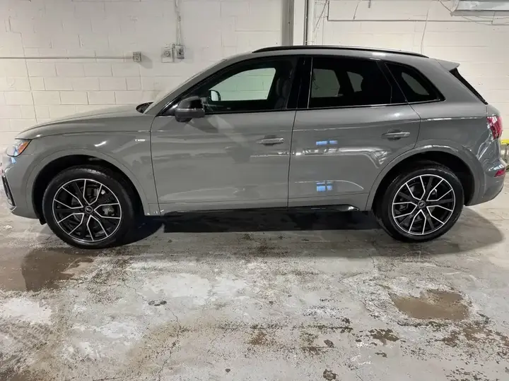 Audi Q5 2022 photo 3