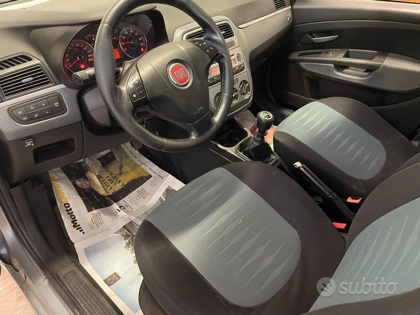 Fiat Grande Punto 2006 photo 3